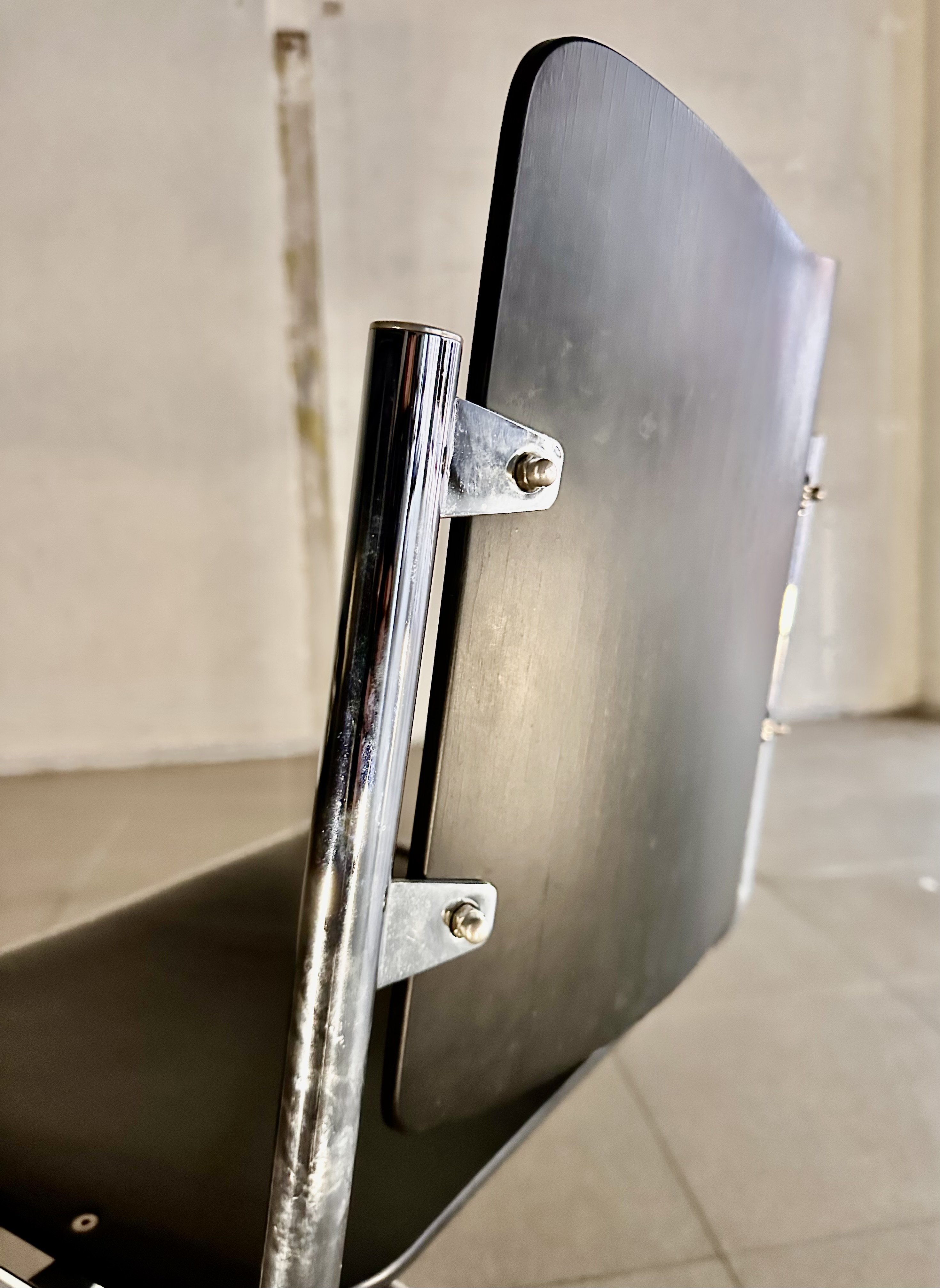 4x Tecta B11 Cantilever Stoelen Design Jean Prouve image 16