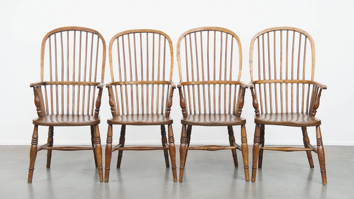 Leuke En Tijdloze Set Van 4 Antieke Engelse Windsor Stickback Chairs Uit De 19e image 2