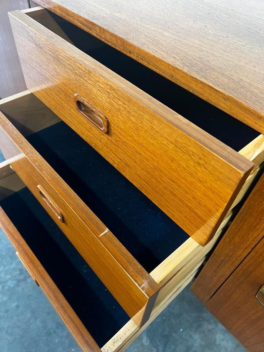 Vintage Scandinavische Houten Dressoir / Kast / Buffetkast image 8