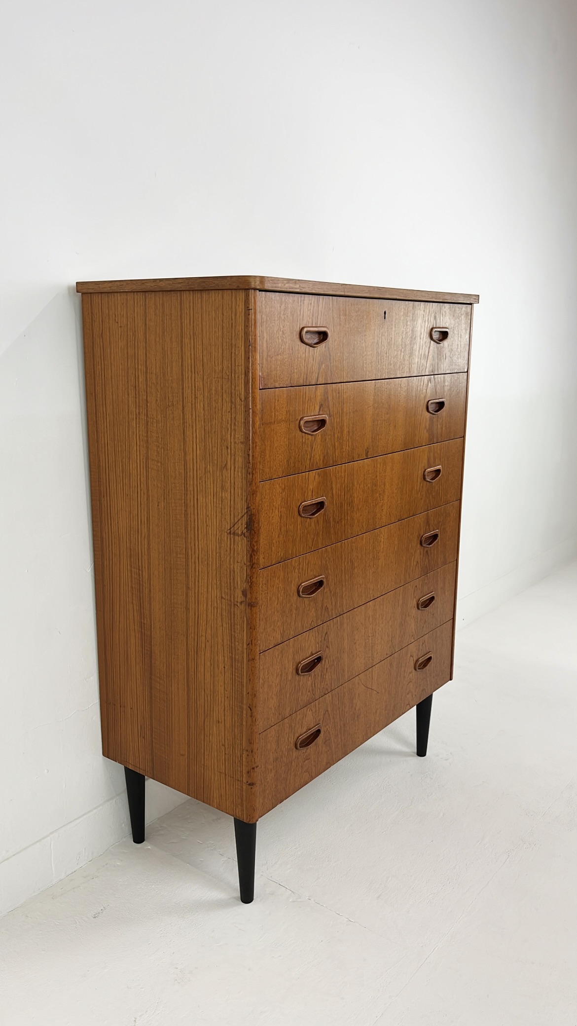 Scandinavisch Vintage Teak Fineren Ladekast Kalmar image 10