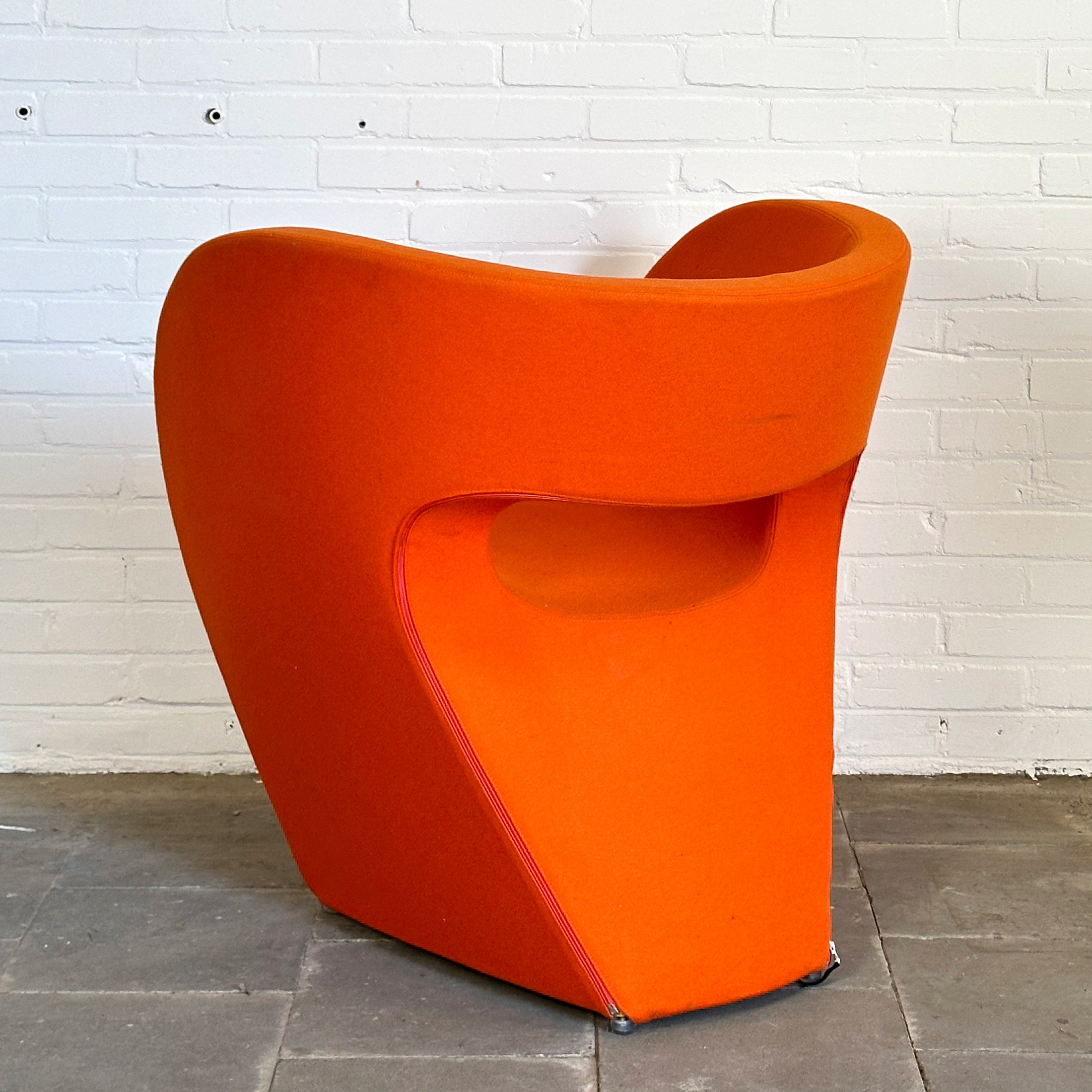Moroso Little Albert Fauteuil Design Van Ron Arad image 5
