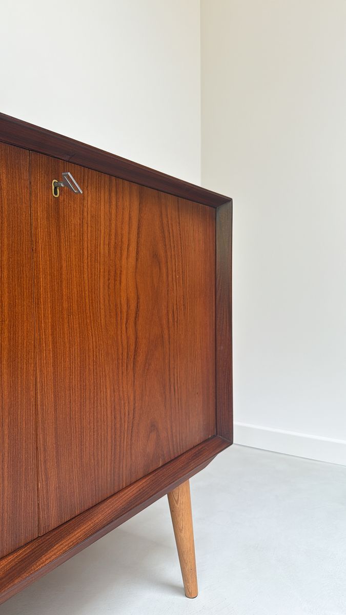 Vintage Houten Dressoir Met 3 Deurtjes Van Brantorps image 11