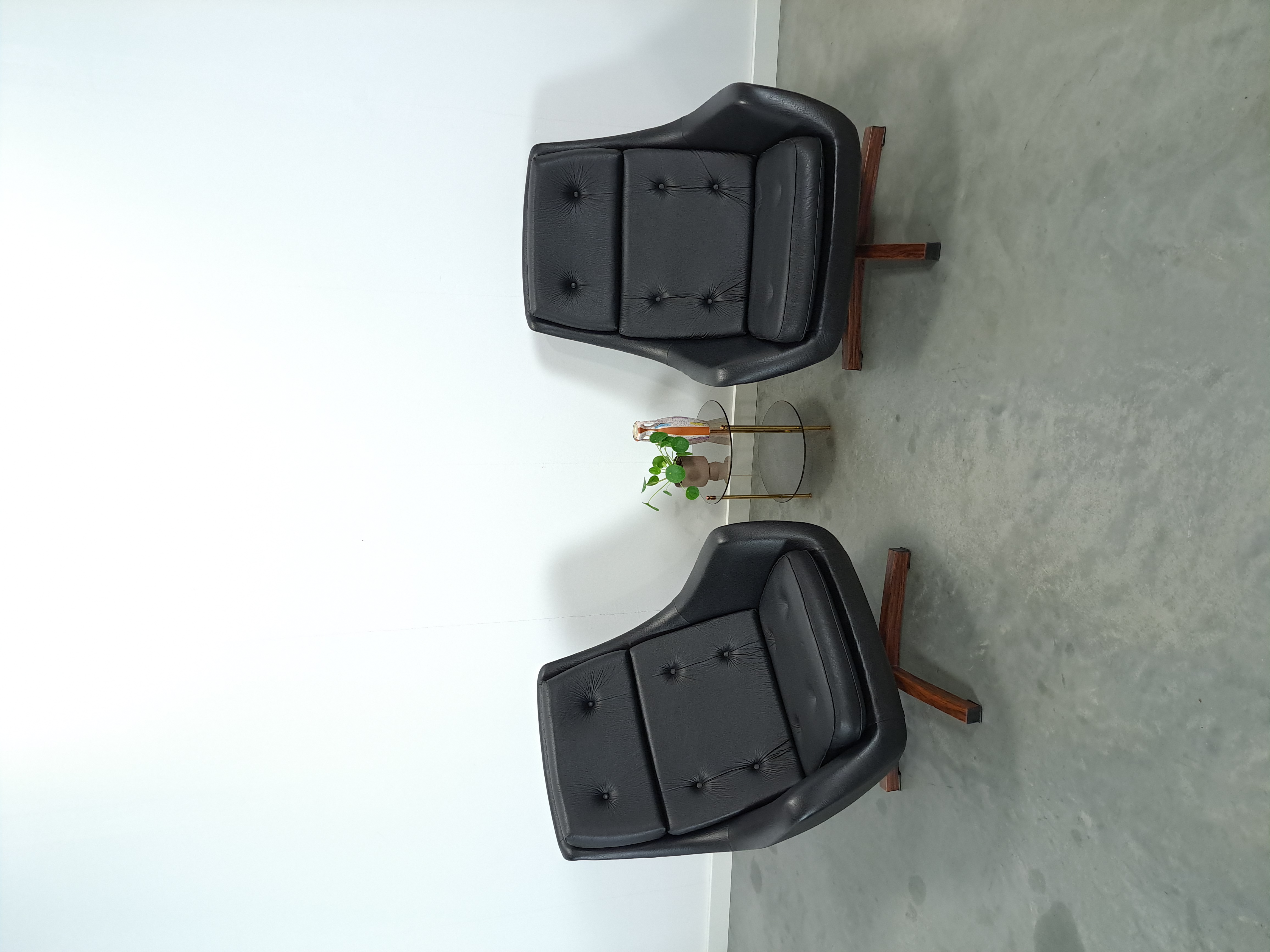 Zwarte Skai Kunstleder Draaifauteuil Uit Zweden image 4