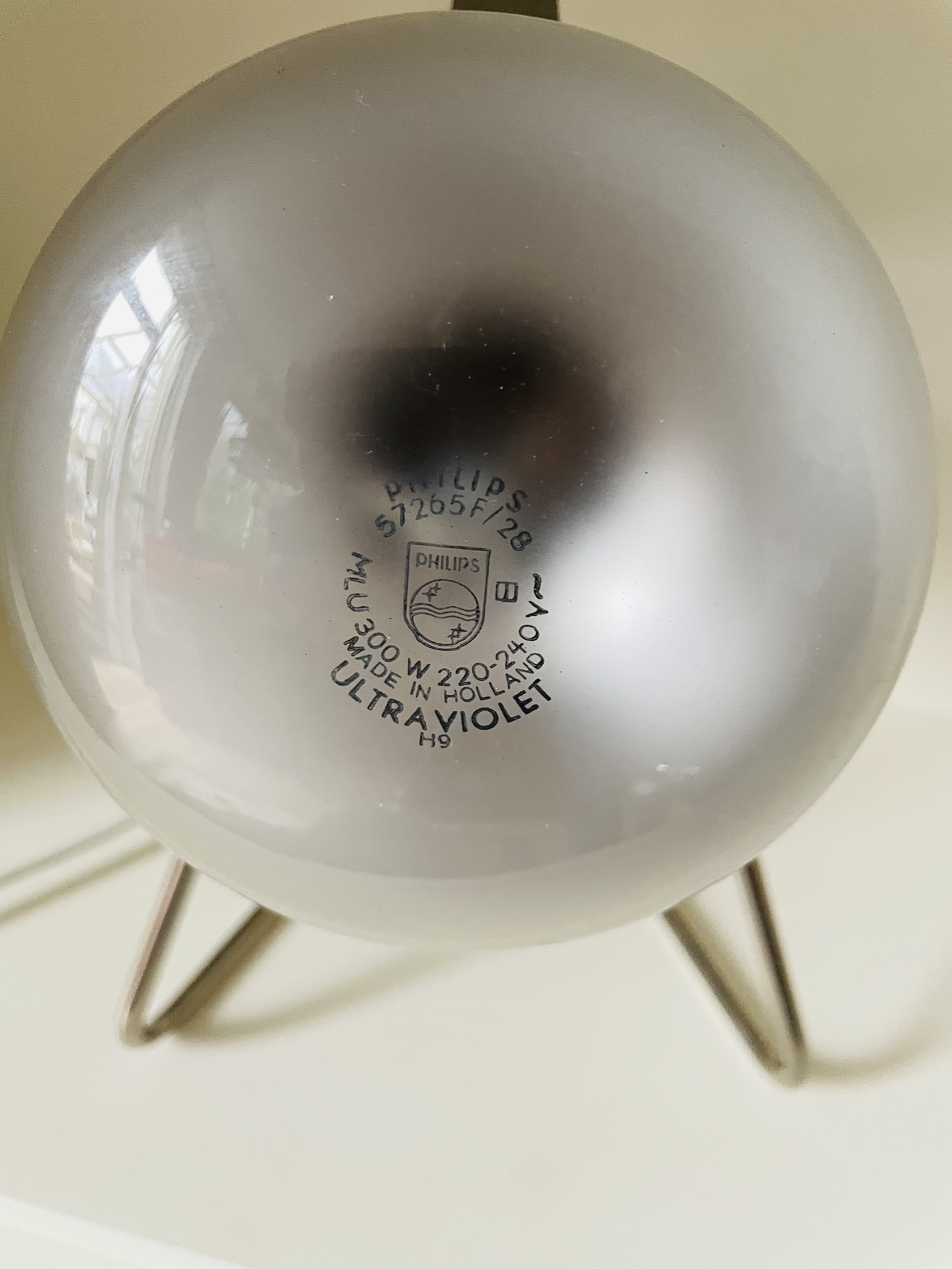 Philips Lamp Bakeliet image 3