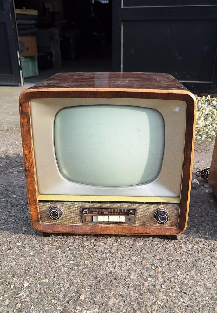 Antieke Televisie, Tv 📺 Te Koop. image 2