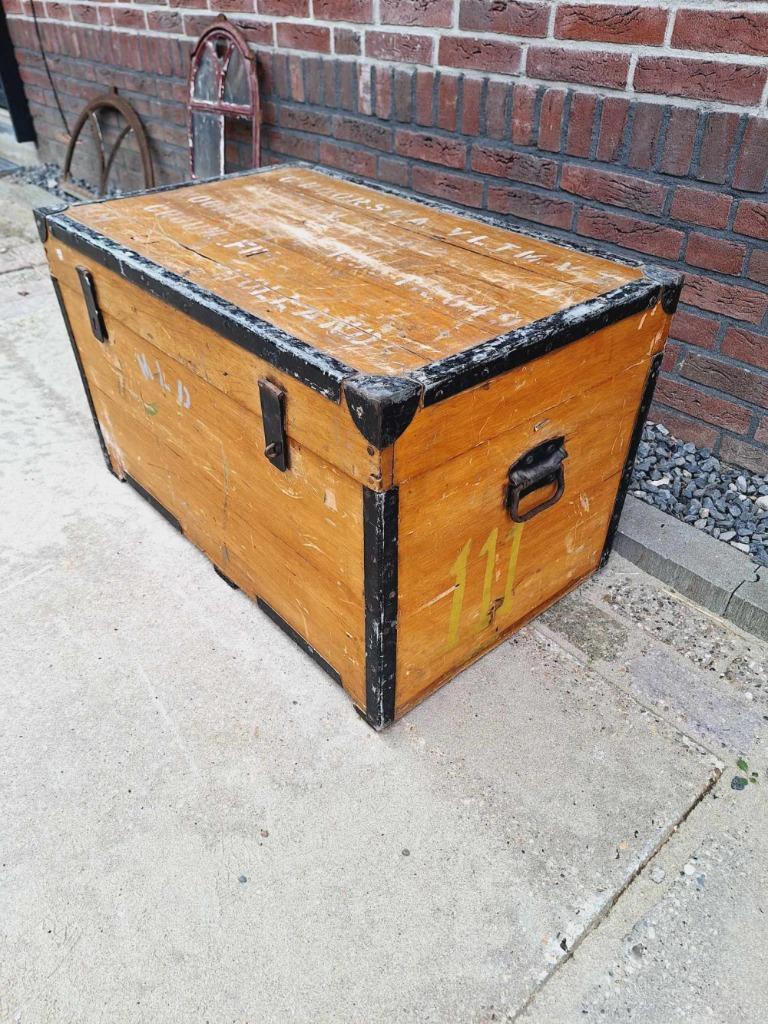 Toffe En Stoere Kist Van De De Marine Luchtvaartdienst. image 4