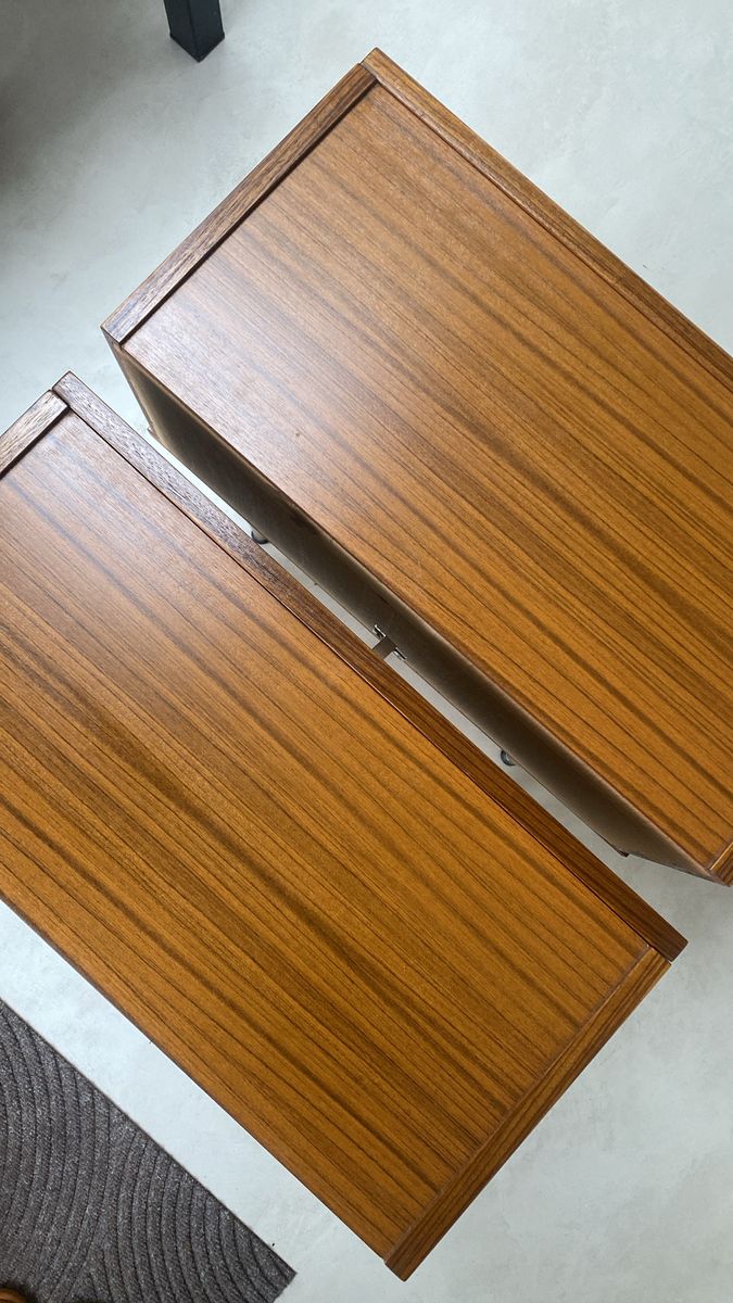 Vintage Set Teak Houten Nachtkastjes image 9