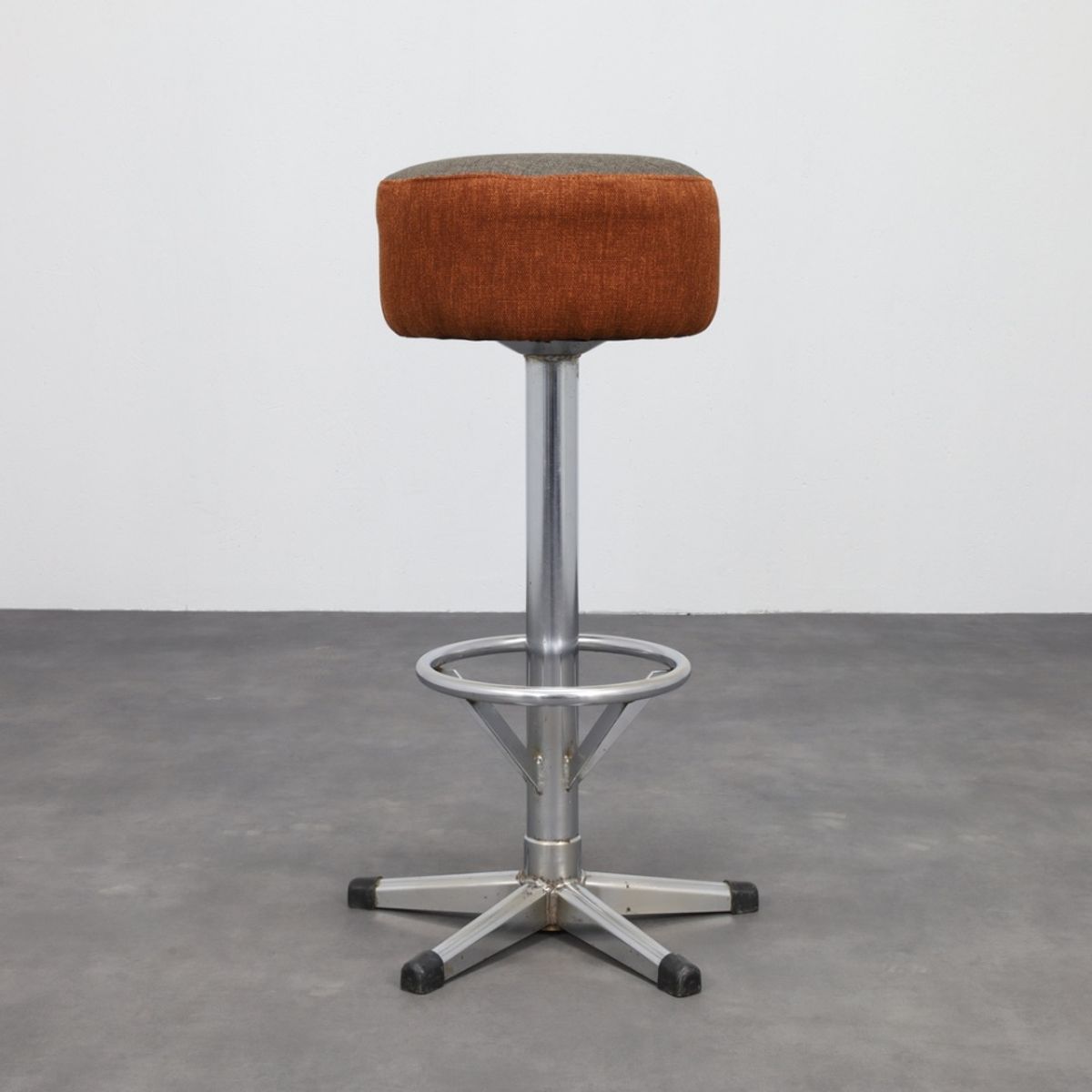 6x Bar Stool In Chrome, 1970s image 6