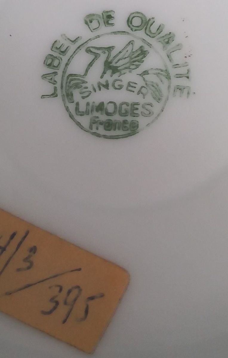 Limoges "oleum Cacao" Voorraadpot. image 4