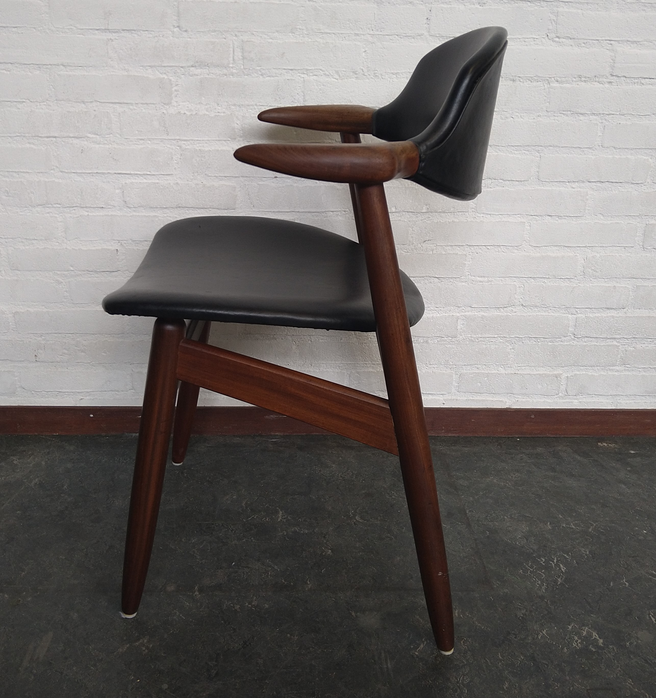 Design Koehoornstoel Uit De Jaren 60 Van Tijsseling Voor Hulmefa image 4