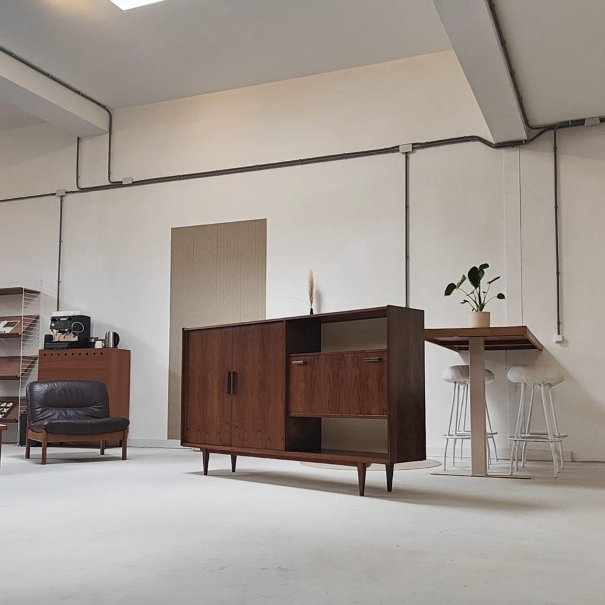 Mid Century Midboard image 19