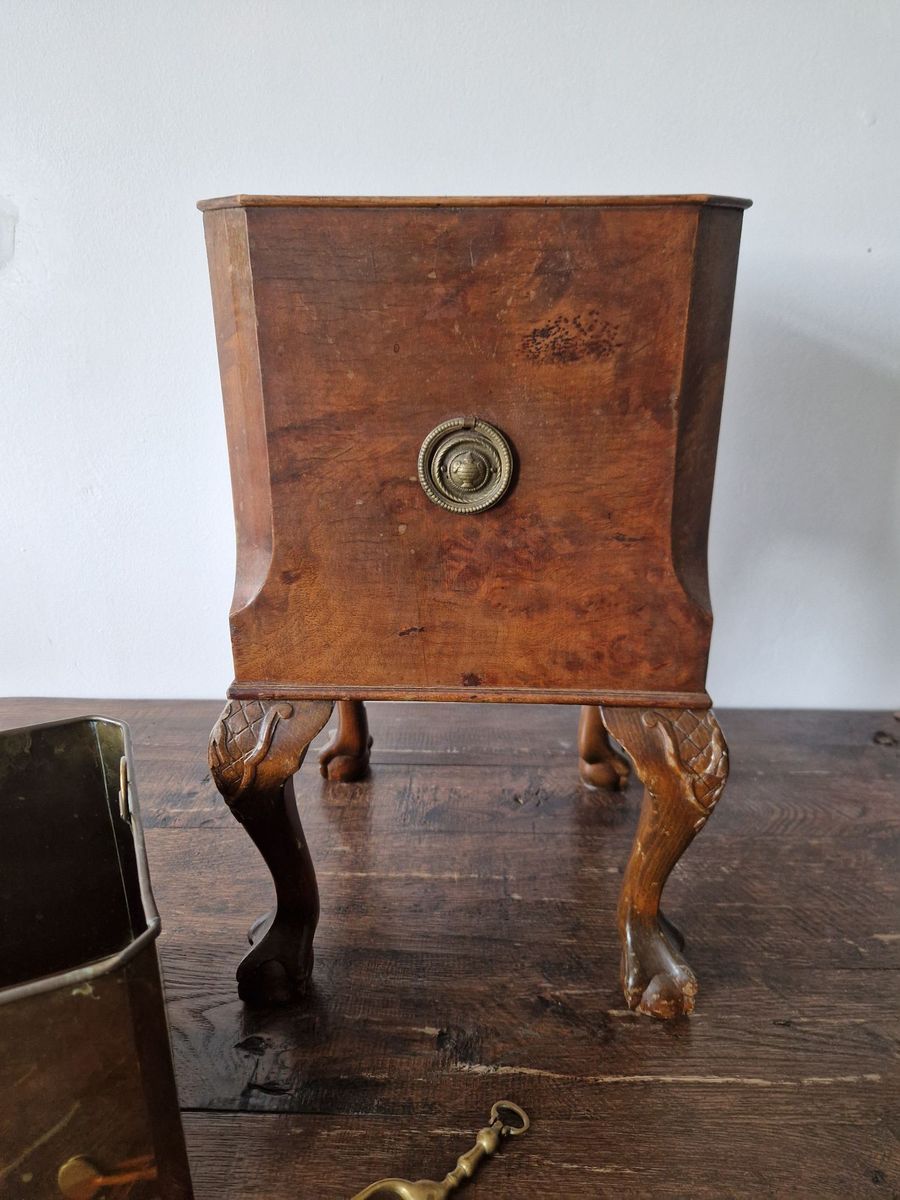 Chippendale-stijl Mahoniehouten Plantenbak / Kolenkit Met Klauwpoten – Ca. 1900 image 10