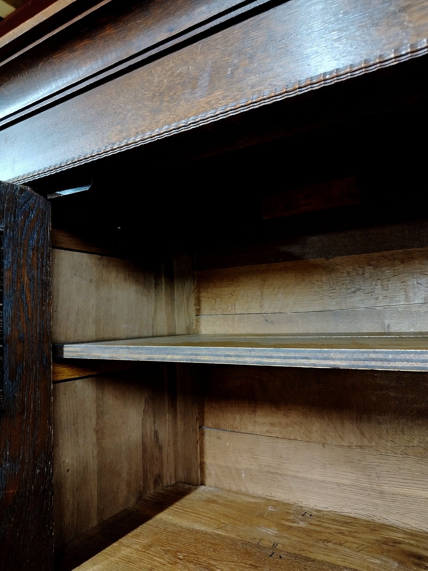 Oude Vitrinekast / Buffetkast / Servieskast image 9