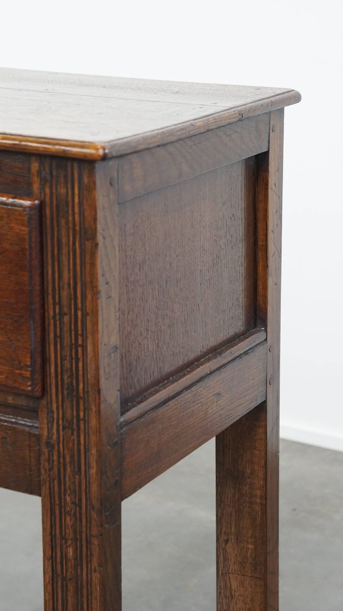Klassieke En Charmante Antieke Engelse Eikenhouten Side Table/ Gangmeubel Uit 19e Eeuw image 8