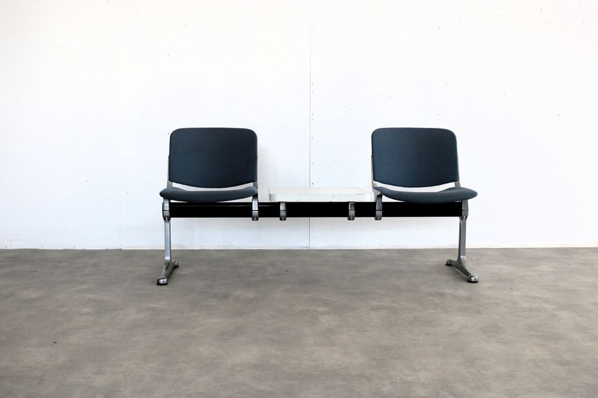 Vintage Bankje | Wachtkamerbank Met Tafel | Jaren 70 image 5