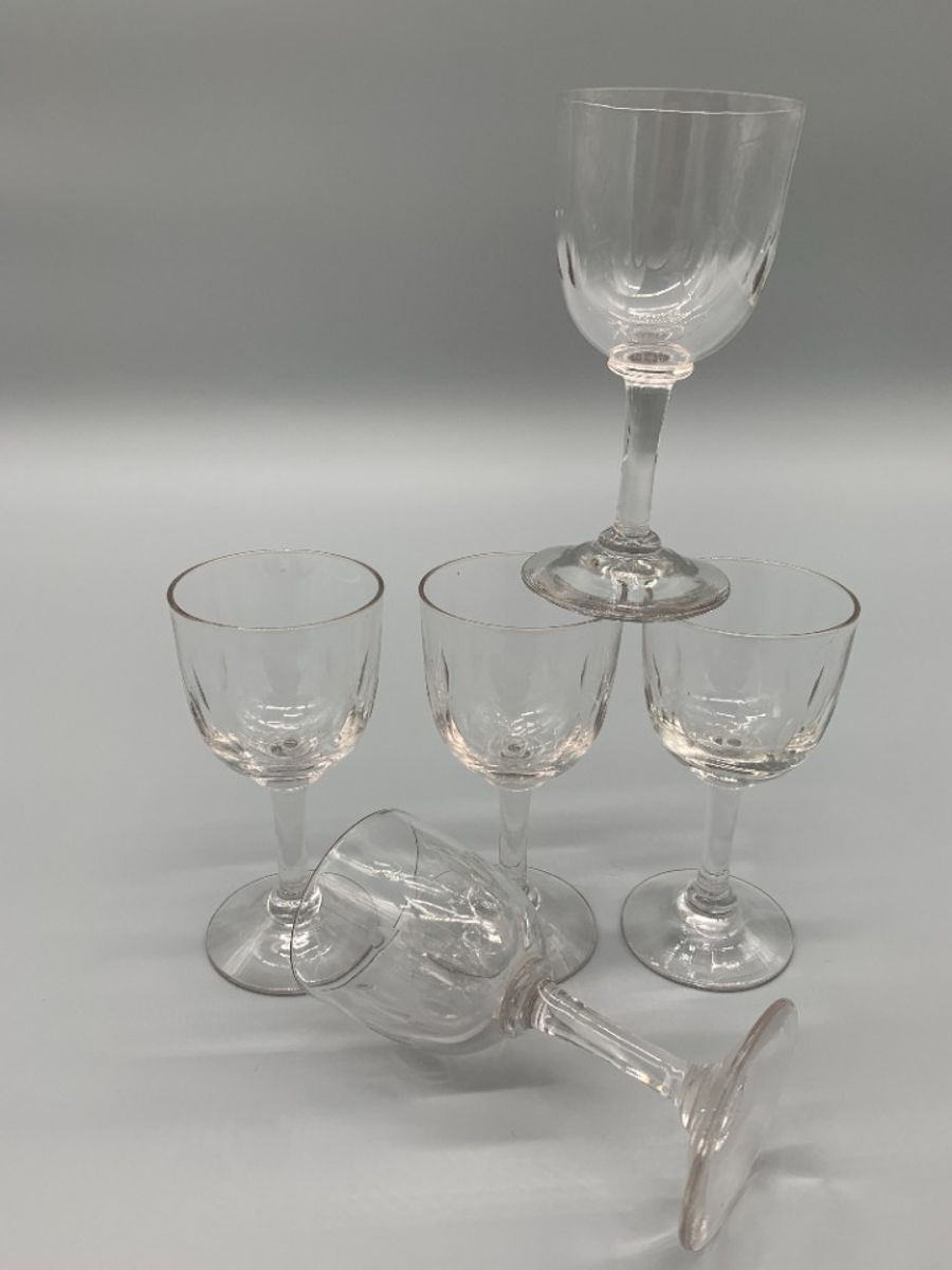 Set Geslepen Voetglaasjes Antiek 5 Stuks image 5