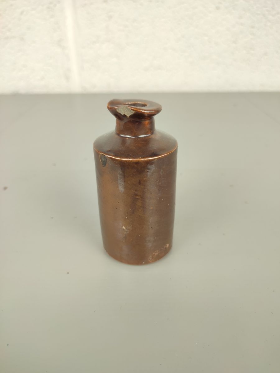 Antieke Aardewerk Inktfles image 2