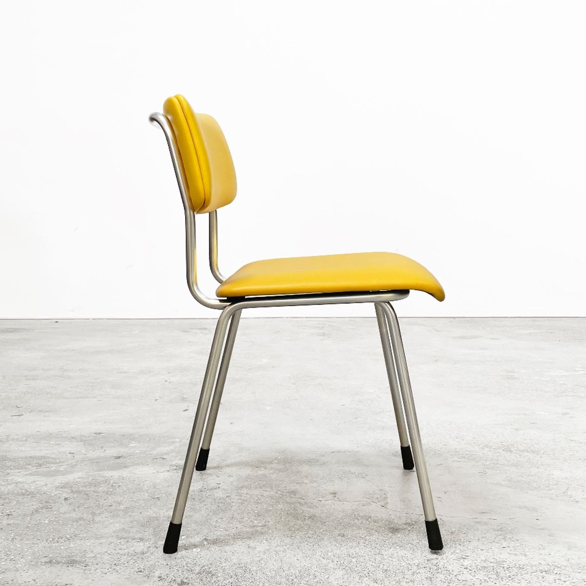 Vintage Gispen 1231 Stoelen, Opnieuw Bekleed Met Leer. image 6