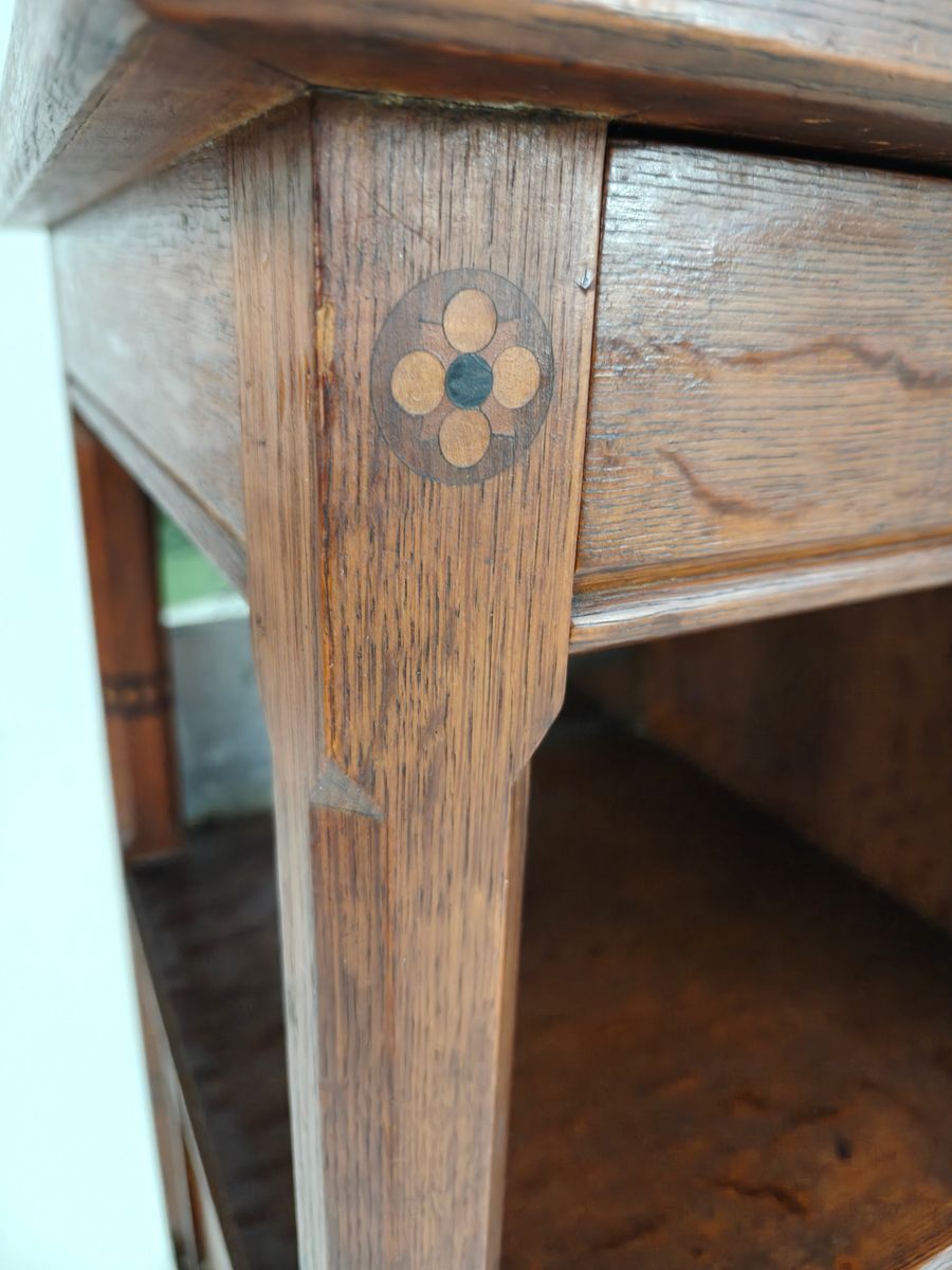 Zeldzaam 19e-eeuws Engels Arts & Crafts Eikenhouten Dressoir Van Pratt & Prince – Inlegwerk Met Zonnebloemmotie image 8