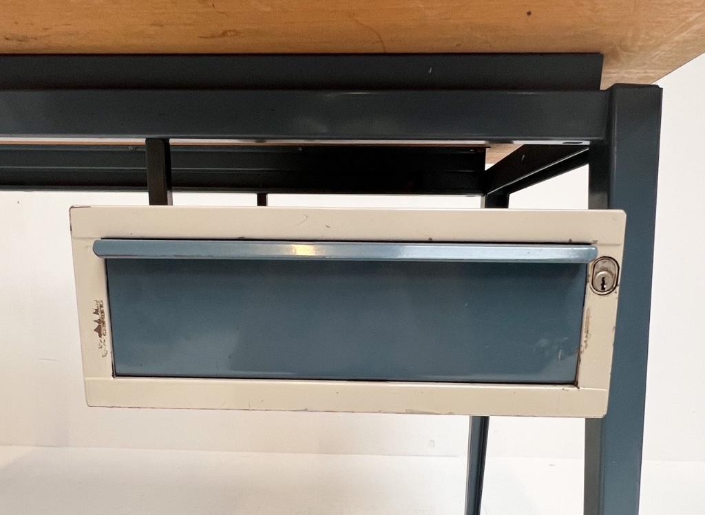 Industrieel Metalen Marko Bureau, 1960's image 7