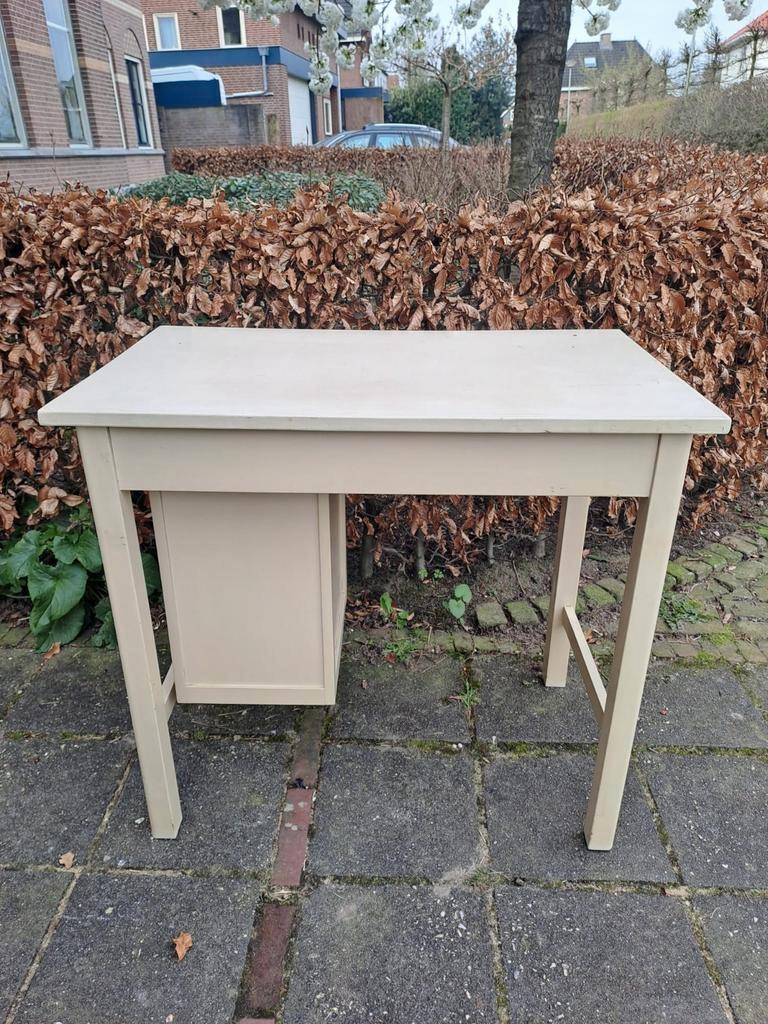 Vintage Houten Bureau, Desk, Lessenaar, Jaren Vijftig, Crème image 9