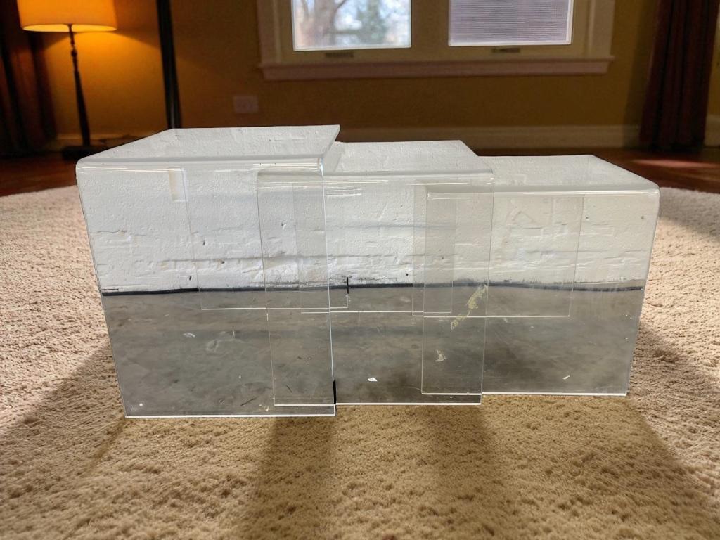 Set Van 3 Nesting Tables In Plexiglas / Salontafel image 3