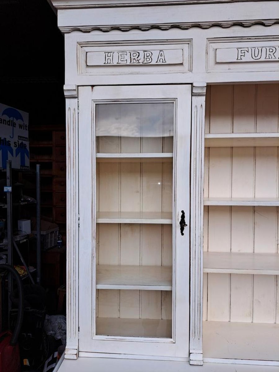Old Look Apothekerskast Herba Furmentum Pharma image 7