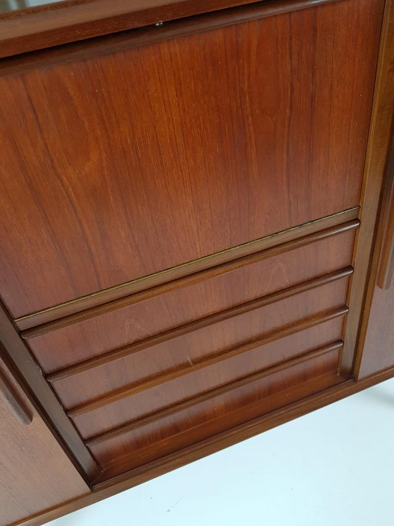 Vintage Teak Houten Wandkast | Buffetkast Deens Kast image 5