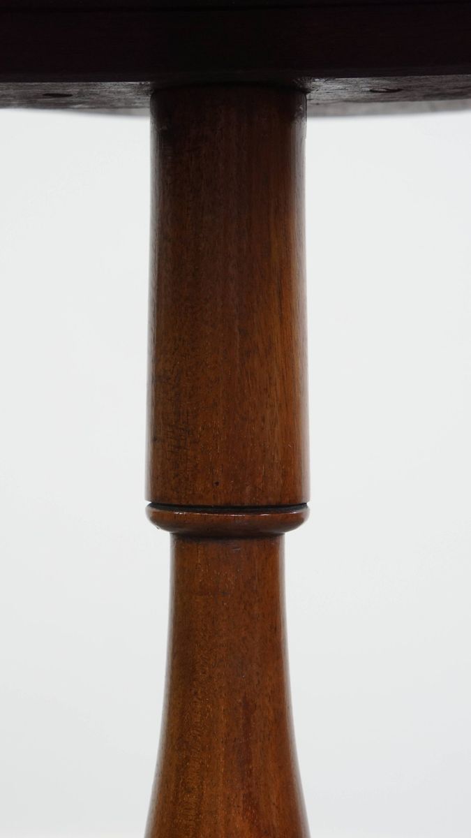 Antieke Engelse Bijzet/ Wijntafel Uit Eind 19e Eeuw Met Een Single Piece Top image 6