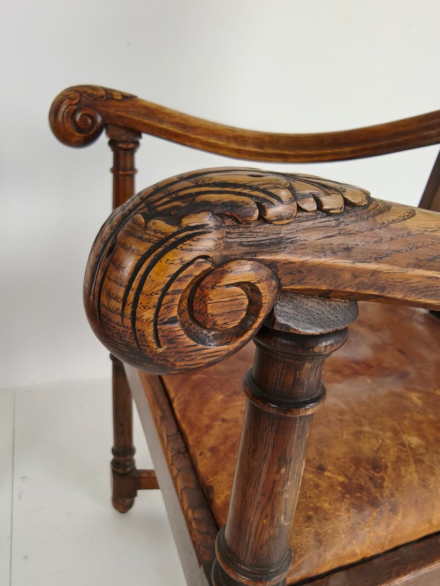 Paar F. Parker & Son Eikenhouten Fauteuils – 19e-eeuws Engels image 8