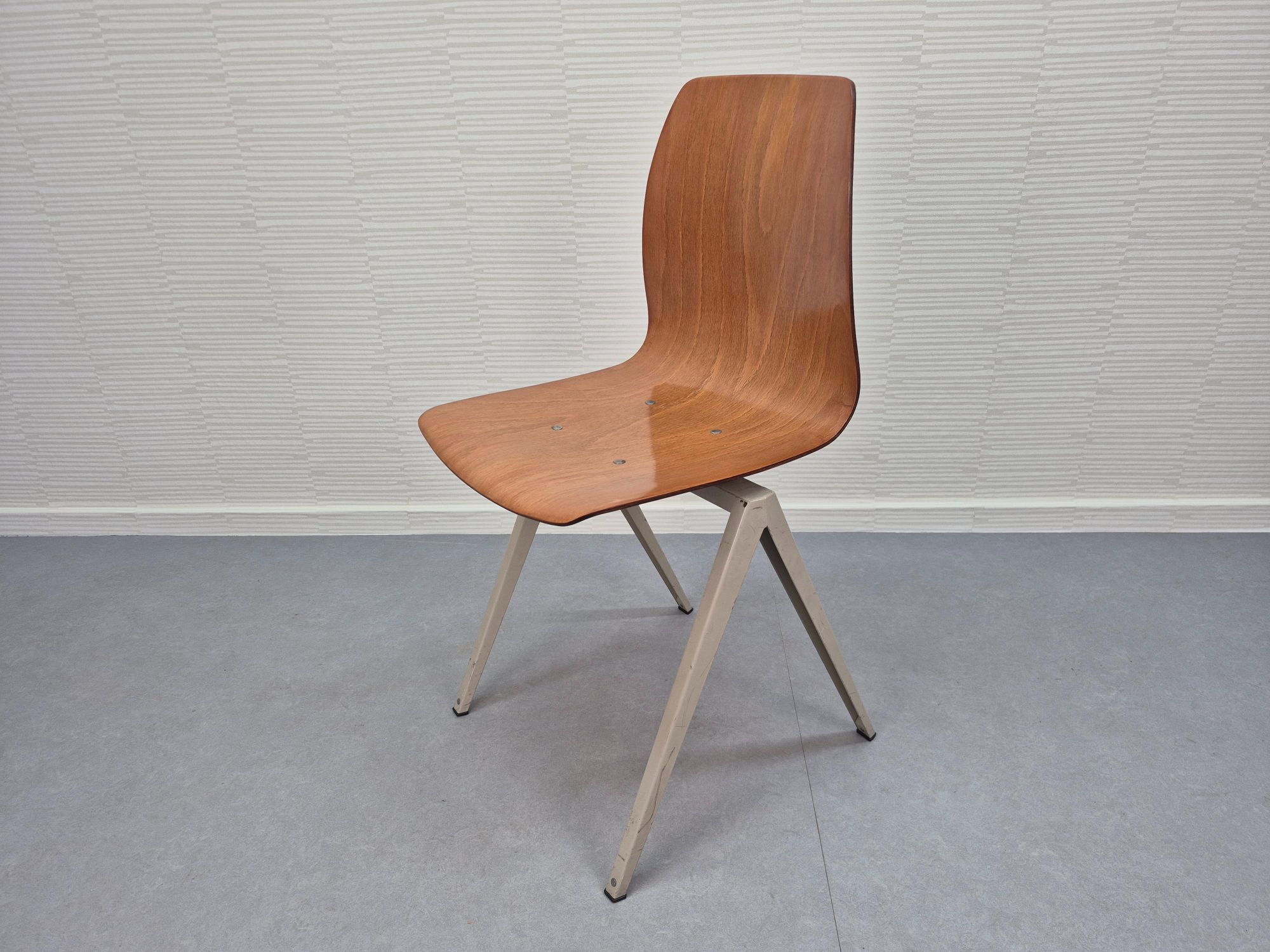 Galvanitas S22. Vintage Schoolstoel, Stapelbaar. image 5