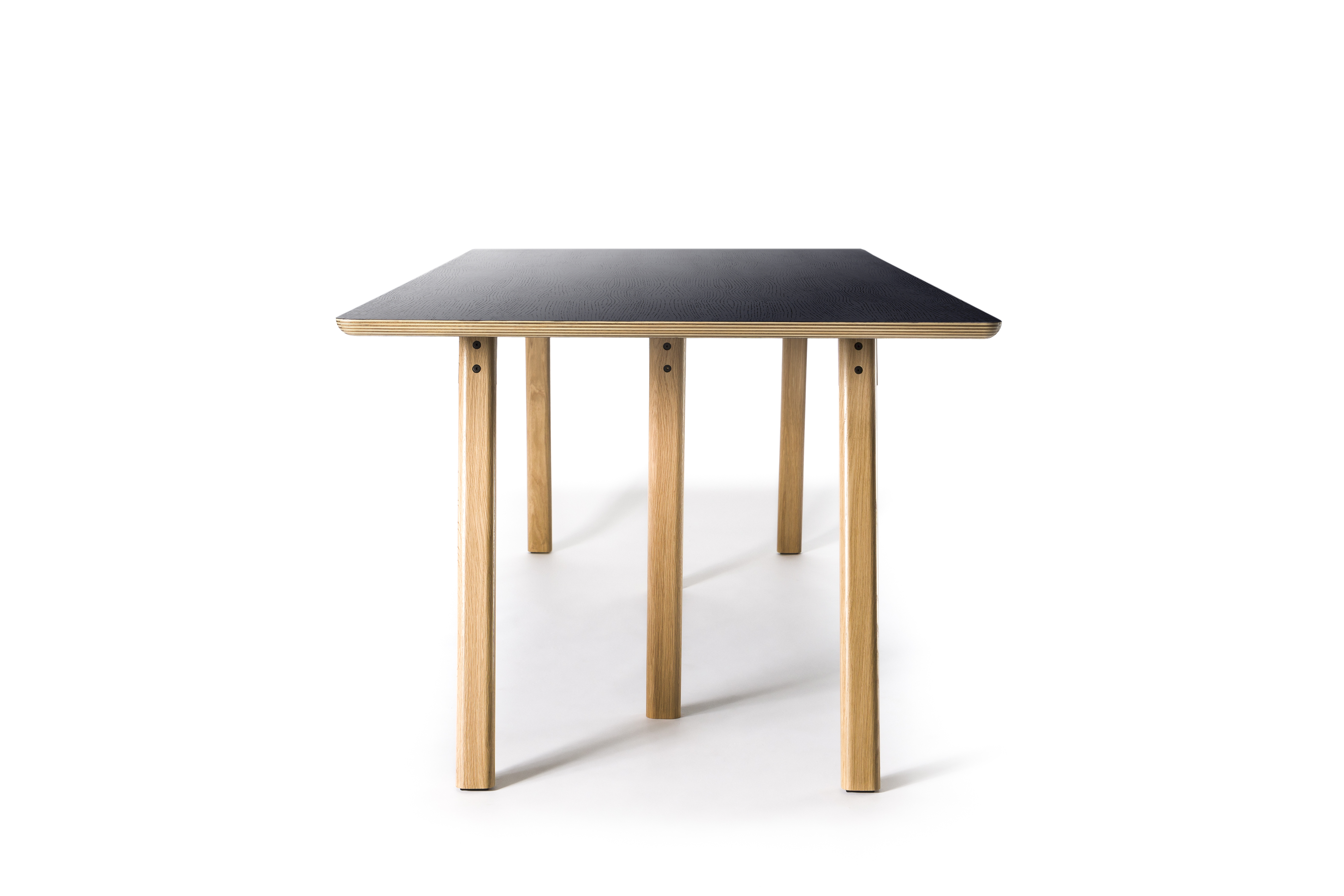 Feelgood Designs • Eetkamertafel Small Zwart (indoor) image 4