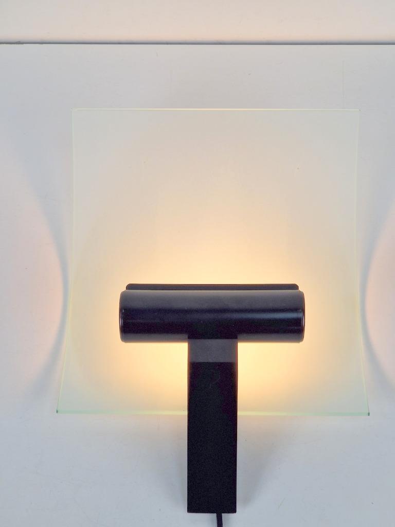 Postmodern Hillebrand Design Metaal Glas Wandlamp ‘80 Lamp image 3