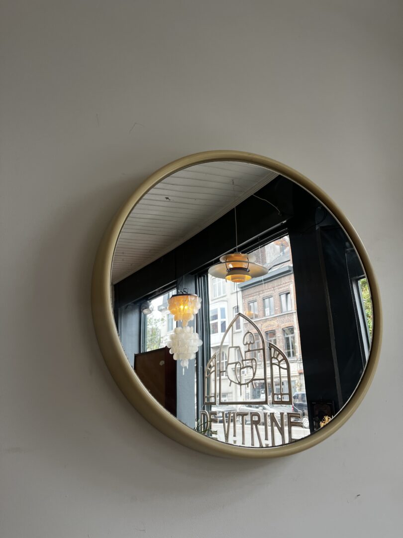 Space Age Spiegel – Crème Wit image 2