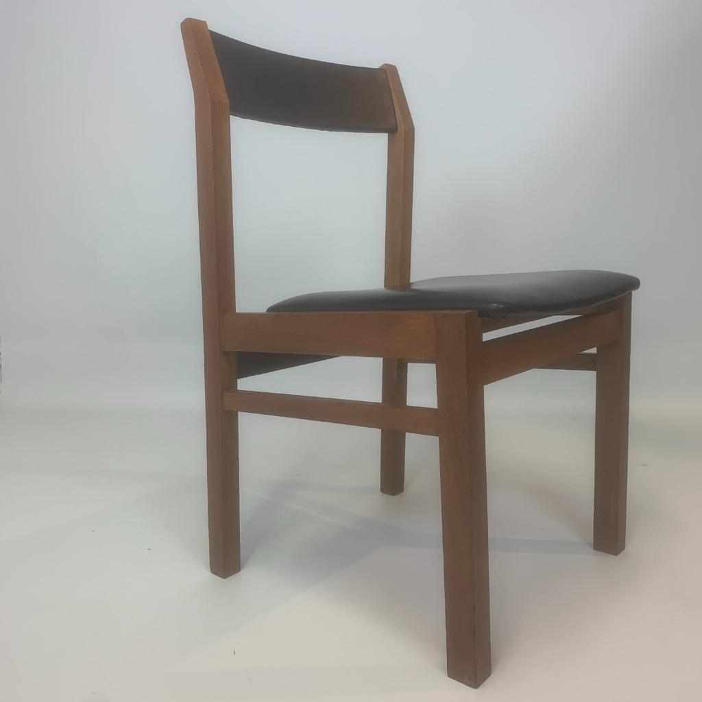 Eetkamerstoelen Van Pieter De Bruyne Voor V-form image 12