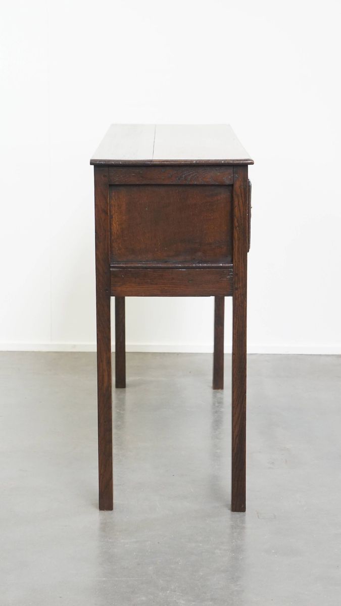 Klassieke En Charmante Antieke Engelse Eikenhouten Side Table/ Gangmeubel Uit 19e Eeuw image 1