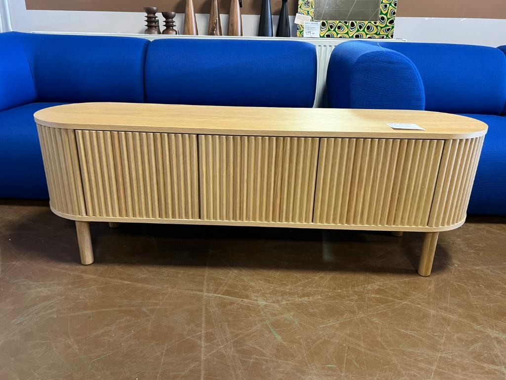 By fonQ | Freya Tv-meubel Licht Eiken image 4