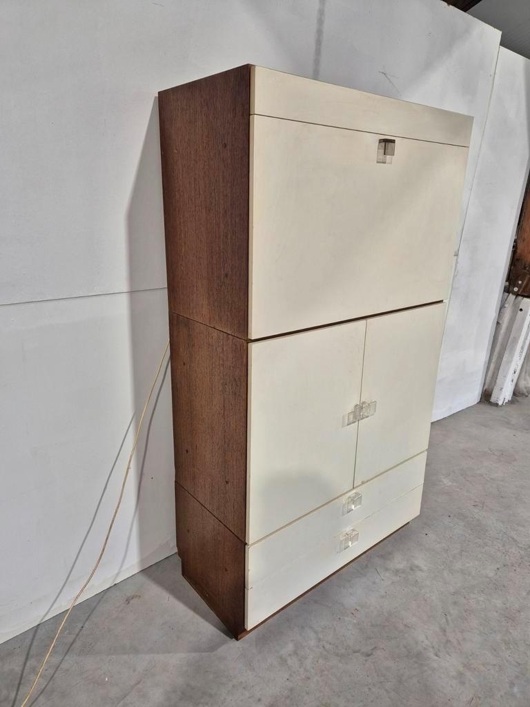 Pastoe Vintage Kast Met Bar En Licht Design image 9