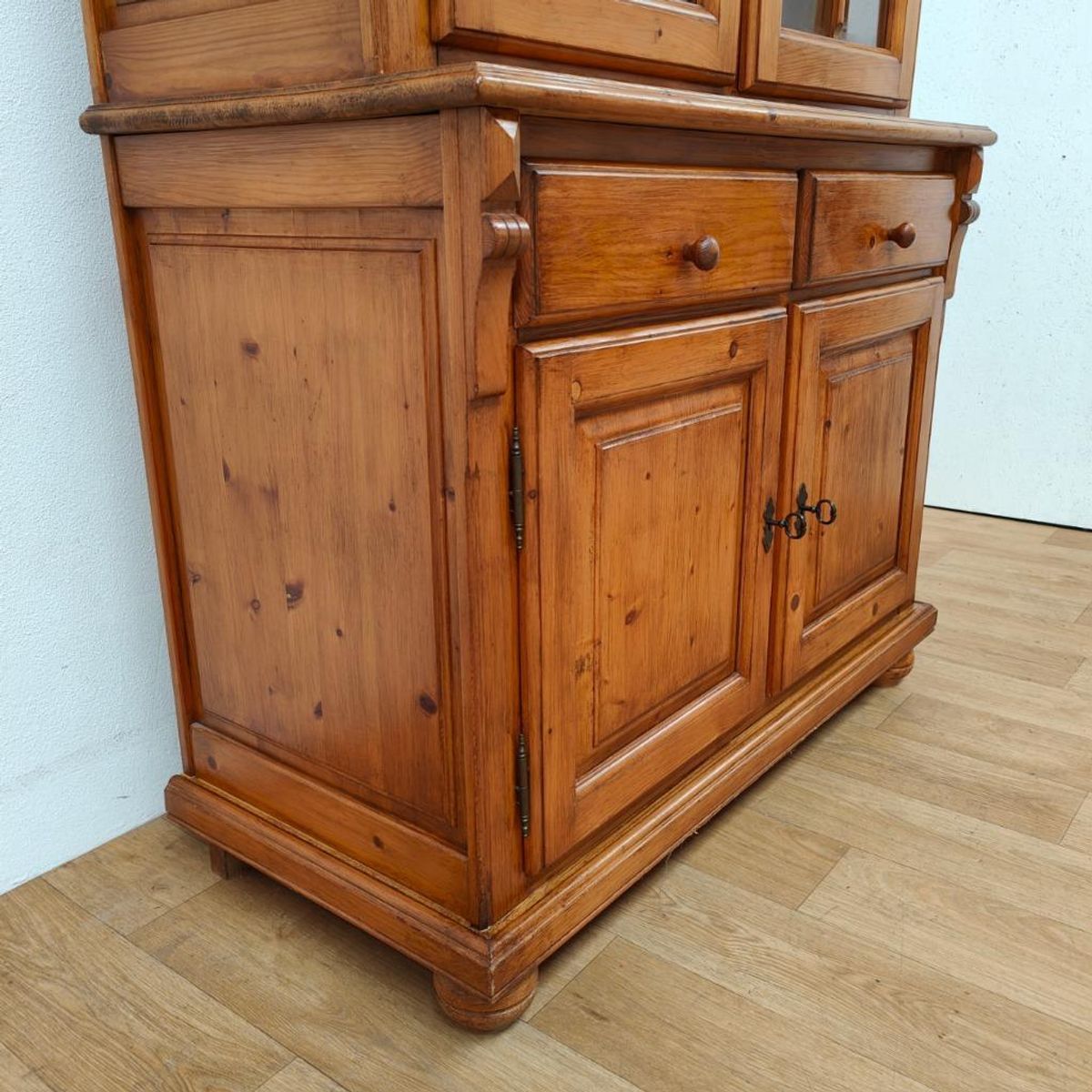 Vintage Landelijke Grenen Buffetkast Wandkast Buffet Kast. image 9