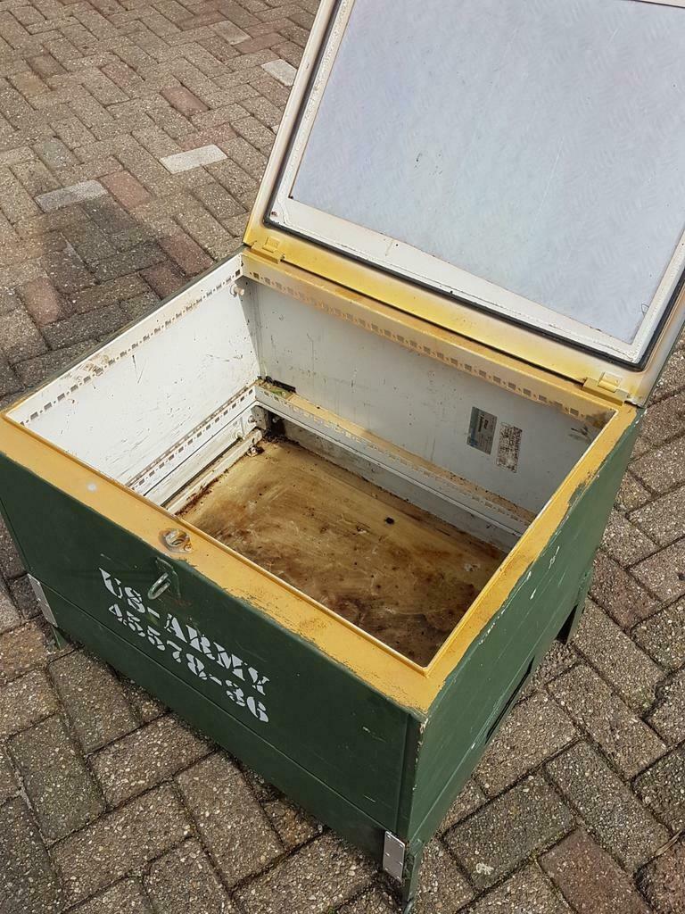 Stoere Opbergkist, Legerkist Super Tof Ook Als Salontafel. image 5