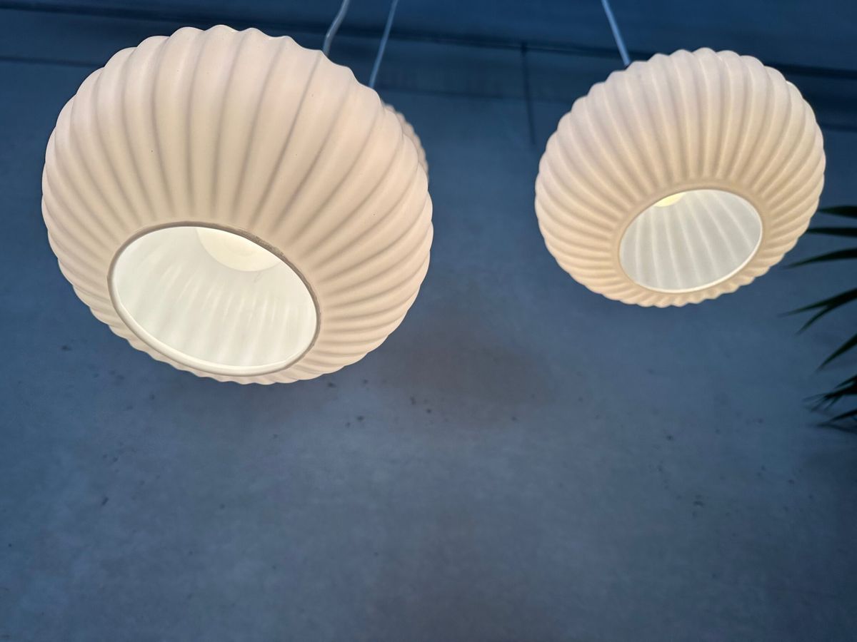 3x ‘japandi’ Hanglampen – Teak En Opaline image 7