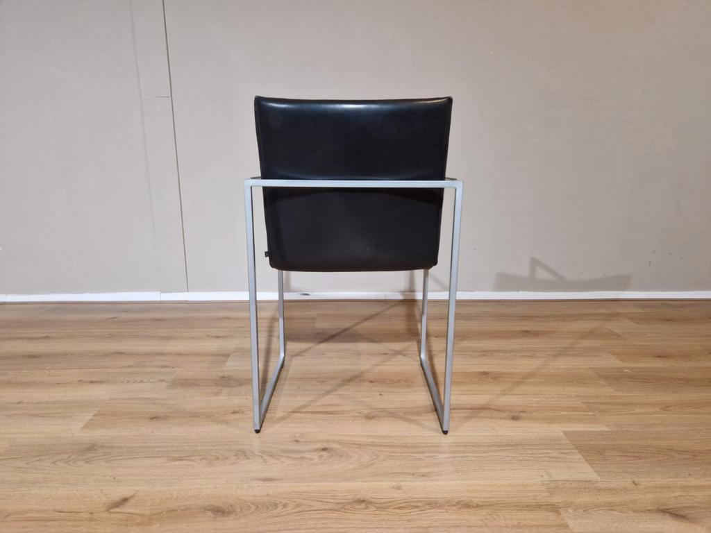 4x Arco Frame - Eetkamerstoelen - Zwart - Leder - Design image 9
