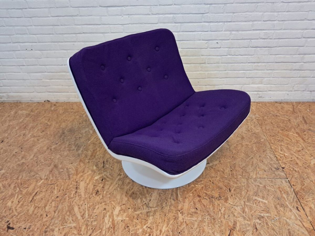 Artifort 975 Lounge Chair Harcourt image 7