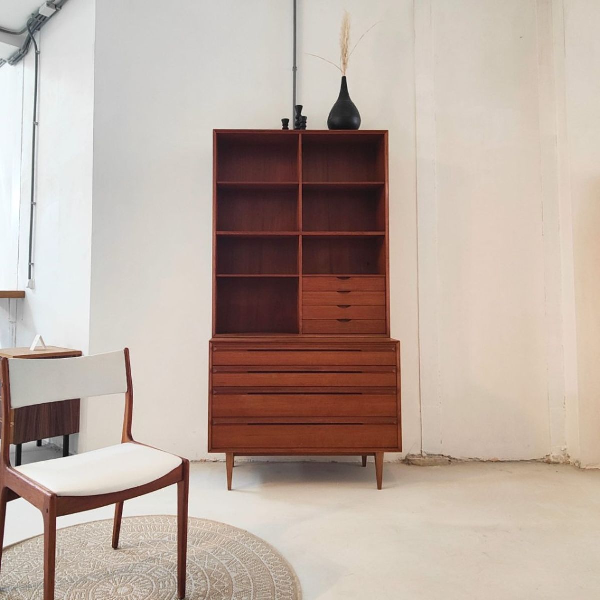 Mid Century Highboard image 8