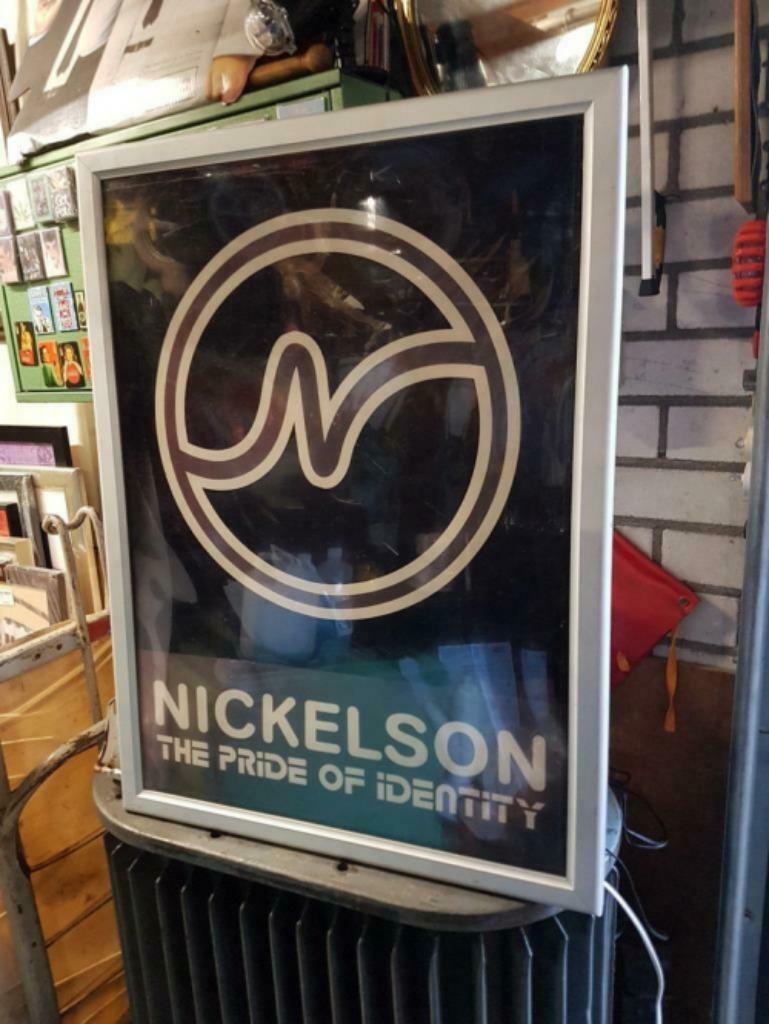 Lichtreclame Nickelson | The Pride Of Identity Lichtbak image 3