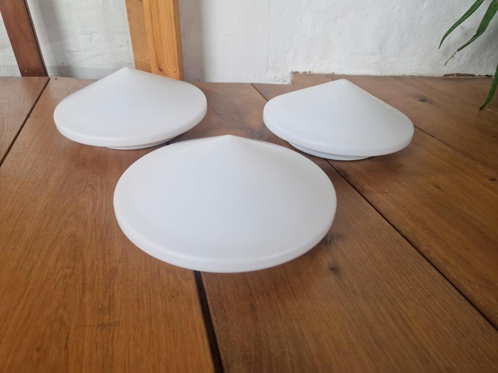 3 Vintage Discus Plafond Of Wandlampen Design Melkglas. image 2