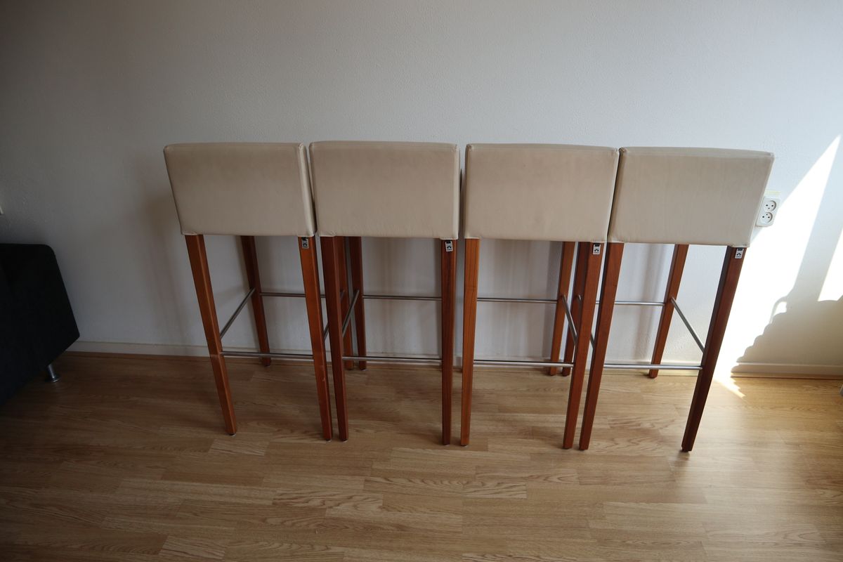 4 Hülsta Barkrukken In Perfecte Staat – Optionele Bartafel Voor Kleine Meerprijs image 7