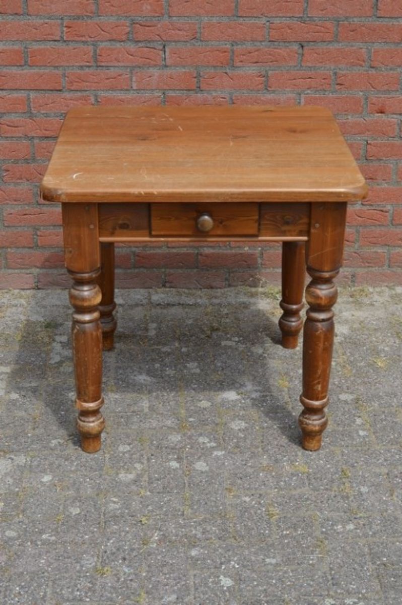 Grenenhouten Eettafel Vierkant image 3
