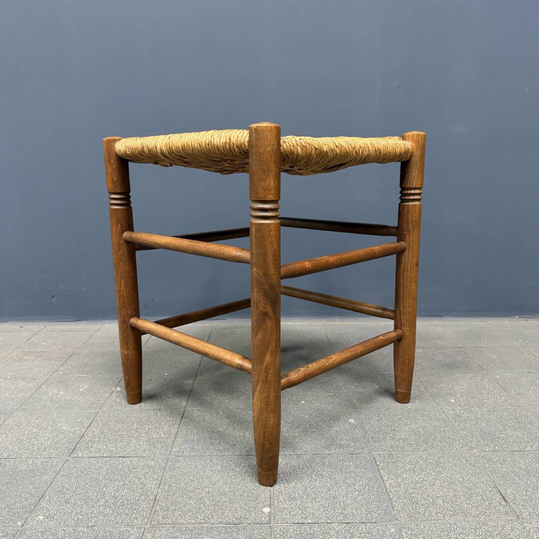 Set Hollandse Beukenhouten Krukken Met Biezen Zitting image 15