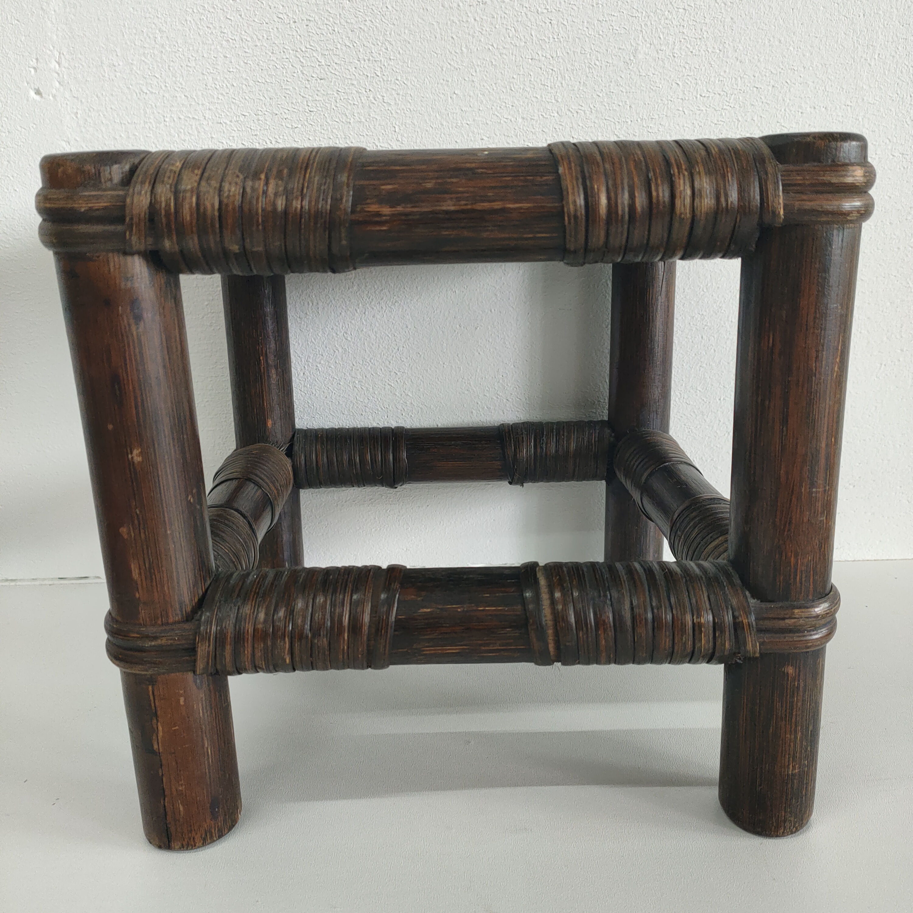 Uniek Rotan Bamboe "petit" Planten-bijzettafeltje Donkerbruin image 5